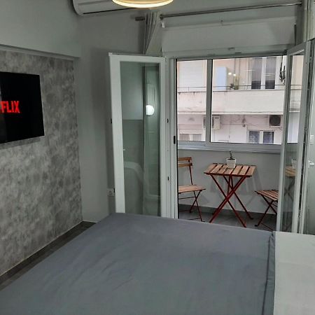 Vali_Skg Studio Thessaloníki Luaran gambar