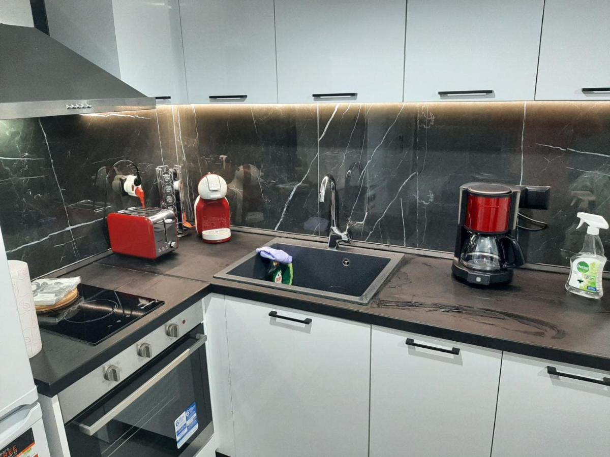 Vali_Skg Studio Thessaloníki Luaran gambar