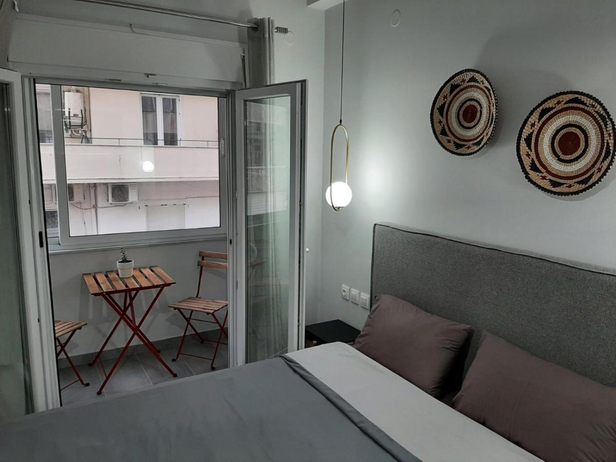 Vali_Skg Studio Thessaloníki Luaran gambar